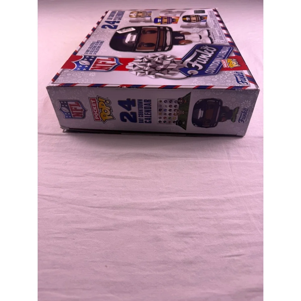 Funko Pocket Pop! NFL 24 Day Countdown Calendar Multicolor NEW - Open Box